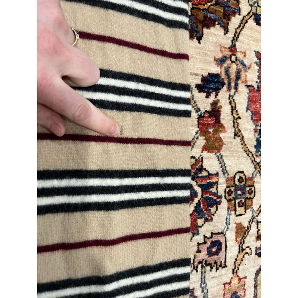 Vintage Quiet Luxury Burberry Pure Lambswool Beige Stripe Scarf - Picture 4 of 8